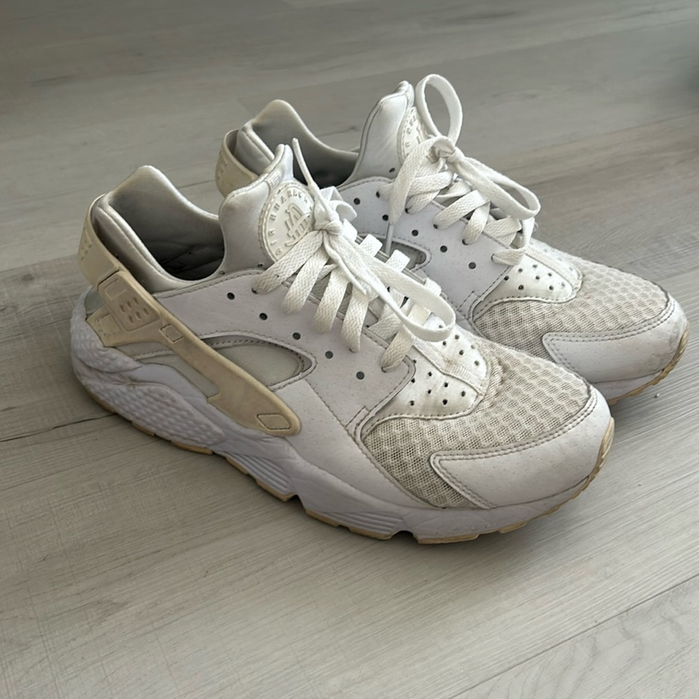 Classic Nike Huarache
